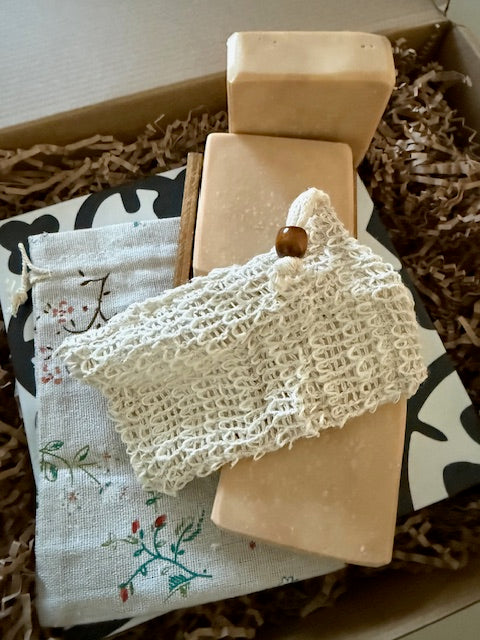 Honey’s Gentle Suds – Tallow and Honey Soap